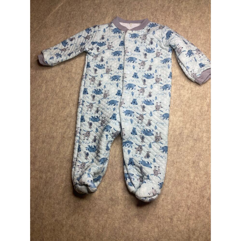 Chick Pea full snap quilted footed 1 piece size 6-9 months